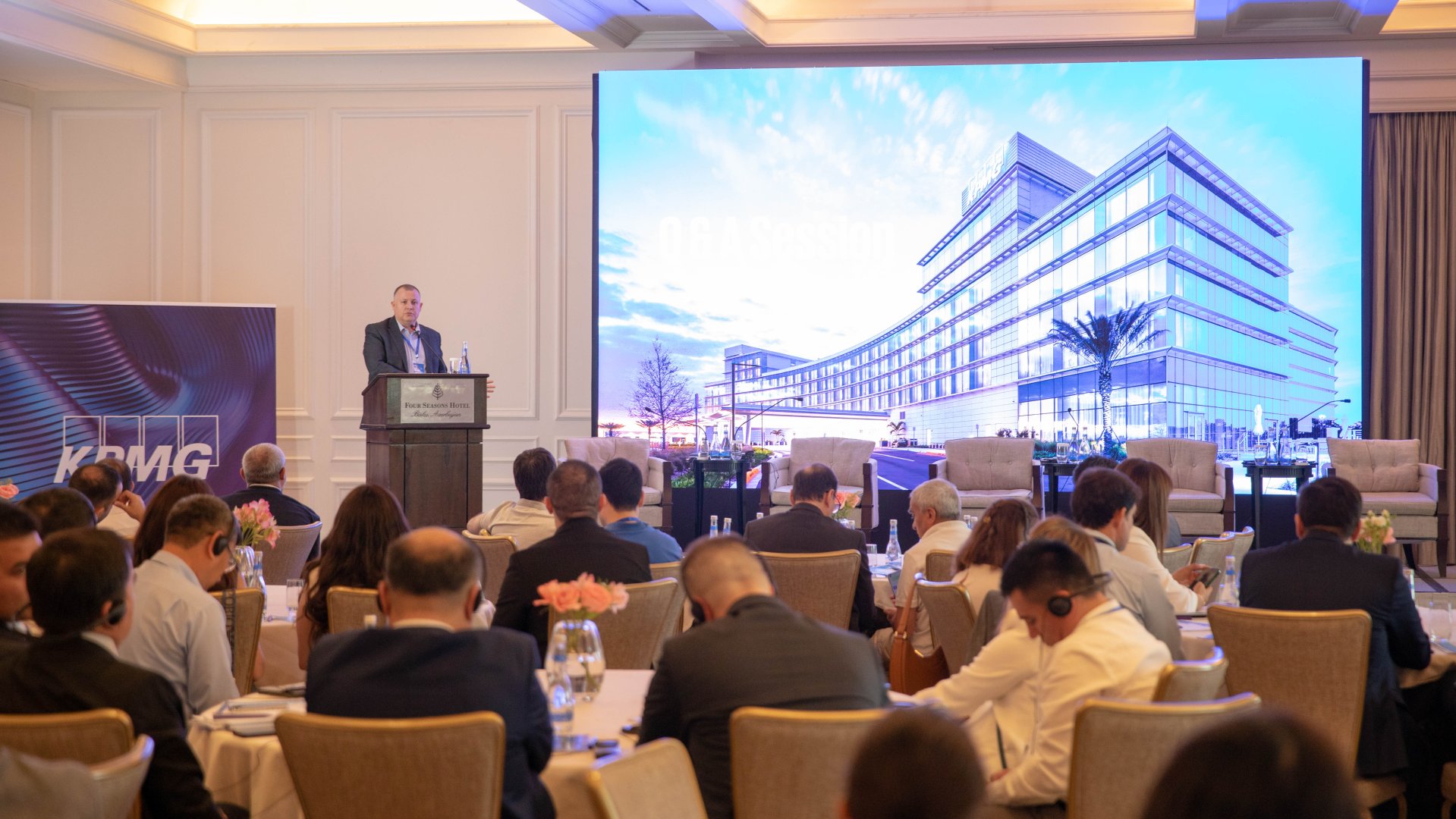 KPMG в Азербайджане провел международный саммит "Baku Analytical Route Summit" (ФОТО)