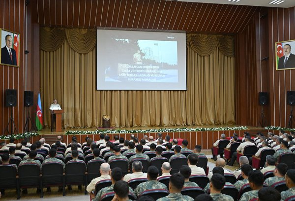 Azerbaijan holds graduation ceremony of regular training course for army officers (PHOTO)