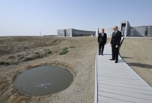 Президент Ильхам Алиев принял участие в открытии Туристического комплекса грязевых вулканов (ВИДЕО/ФОТО)