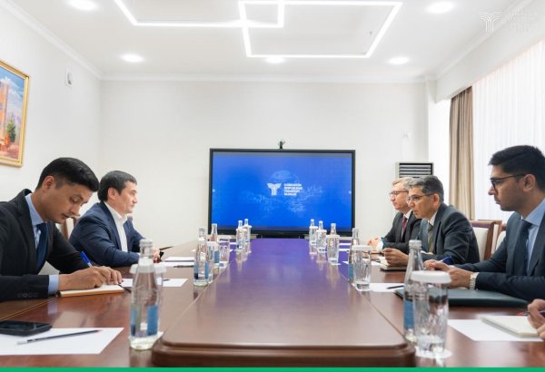 Uzbekistan, Pakistan view Termez-Mazar-i-Sharif-Kabul-Peshawar railroad raising