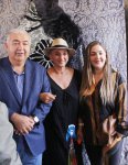 "Азерхалча" и Айдан Салахова представили эксклюзивную коллекцию ковра-триптиха "Женщина" (ФОТО)