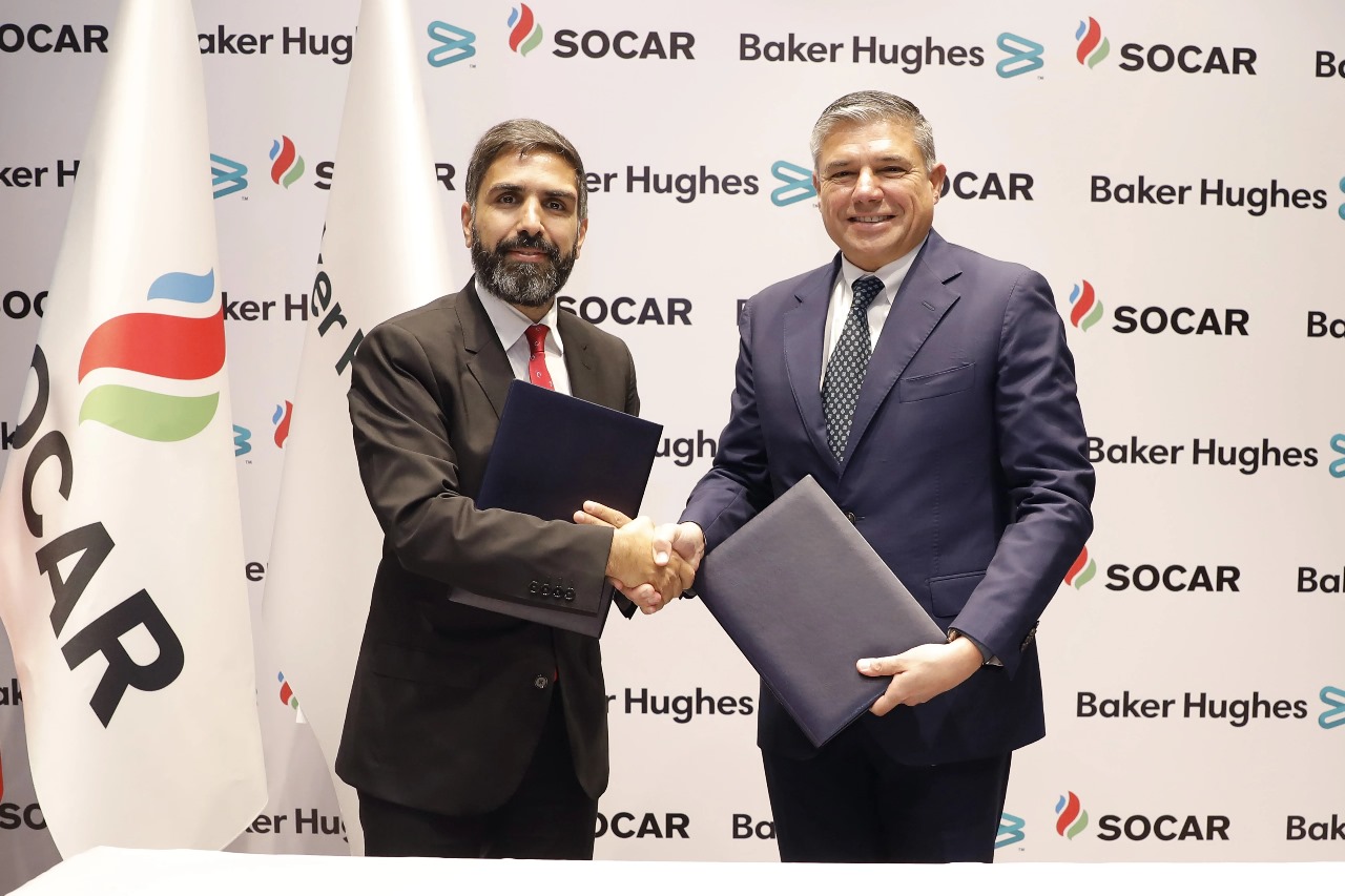 SOCAR и Baker Hughes создают центр по сборке центробежных электронасосов (ФОТО)