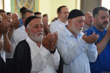 В мечети Тезе Пир в Баку совершен праздничный намаз (ФОТО)