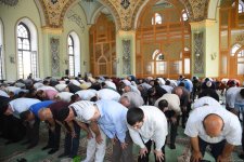 В мечети Тезе Пир в Баку совершен праздничный намаз (ФОТО)