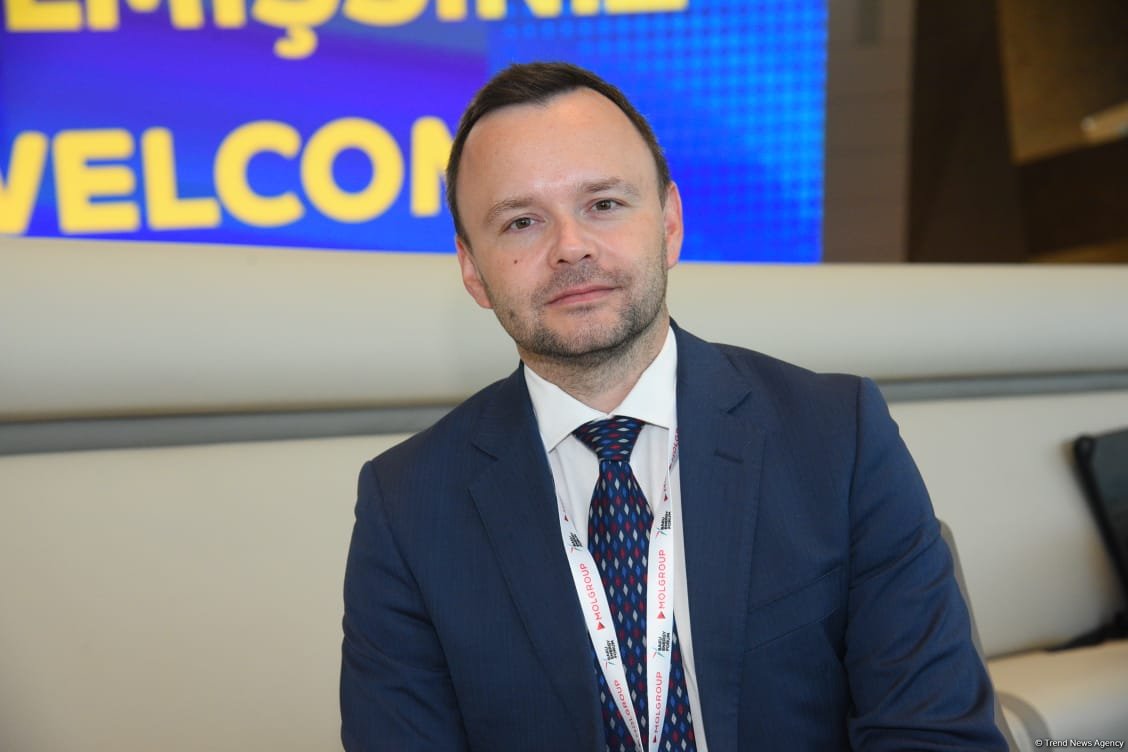 Торгово-экономическое сотрудничество между Чехией и Азербайджаном имеет большой потенциал - Петр Бинхак (Интервью) (ФОТО)