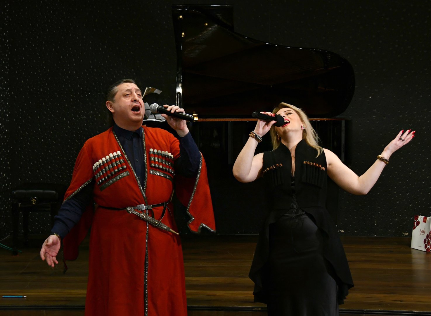 Baku Piano Festival. С любовью из Грузии в Азербайджан - Нини Карселадзе и Ия Майсурадзе (ФОТО)