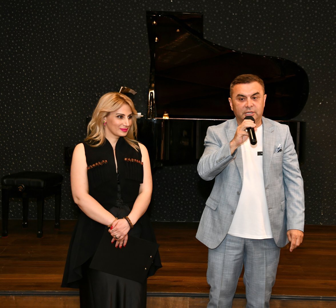 Baku Piano Festival. С любовью из Грузии в Азербайджан - Нини Карселадзе и Ия Майсурадзе (ФОТО)