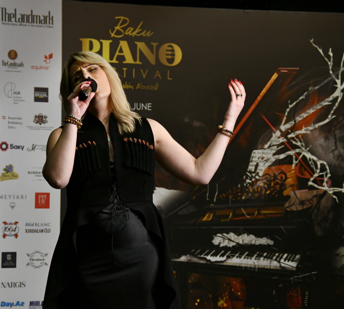 Baku Piano Festival. С любовью из Грузии в Азербайджан - Нини Карселадзе и Ия Майсурадзе (ФОТО)