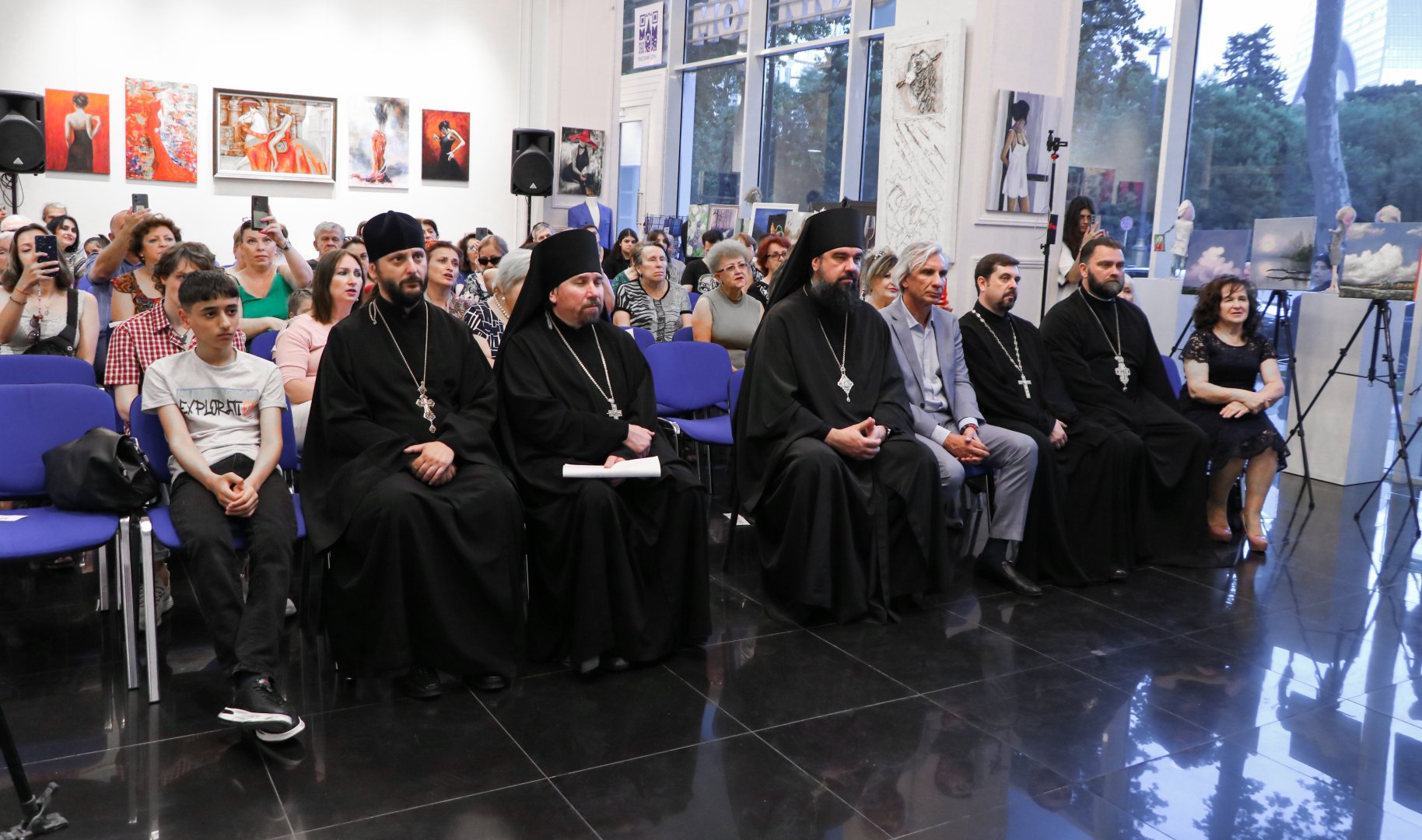 В Баку представлена концертная программа памяти героев войны с фашизмом (ФОТО)