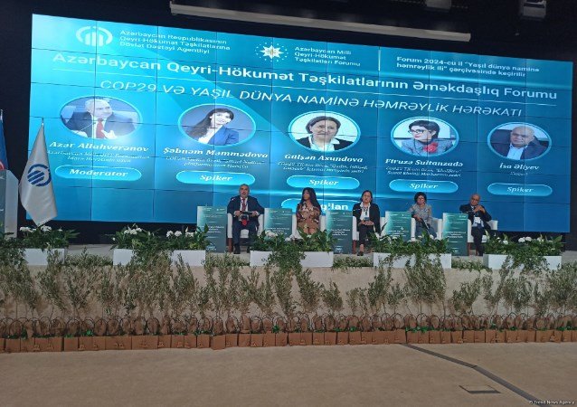 Participants of Azerbaijan's NGO cooperation forum address President Ilham Aliyev (PHOTO)