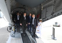 President Ilham Aliyev presented with military transport aircraft produced by Italian Leonardo (PHOTO/VIDEO)