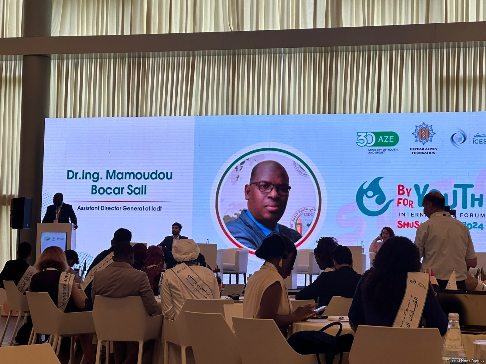 Azerbaijan's Baku wraps up By Youth for Youth int'l forum (PHOTO)