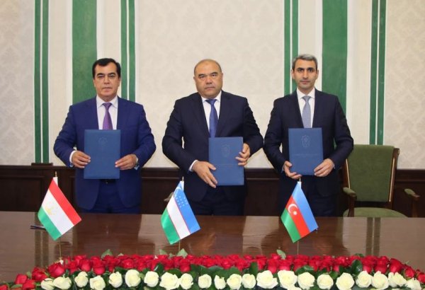 Azerbaijan negotiates new cargo attraction to Middle Corridor