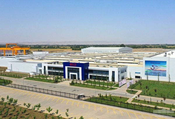 Uzbekistan's BYD plant debuts with its electric cars