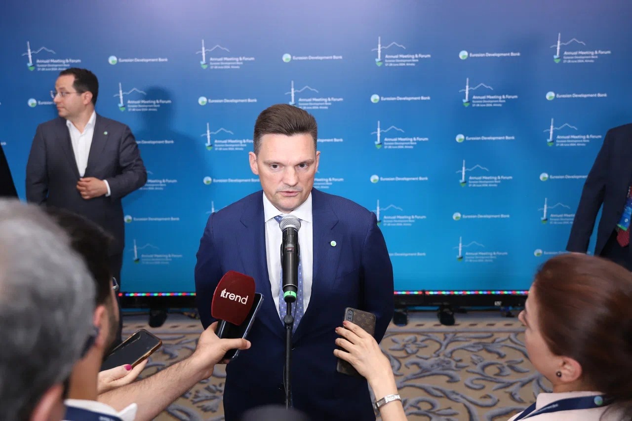 Если Азербайджан изъявит желание вступить в ЕАБР, оно с удовольствием будет рассмотренно - председатель правления