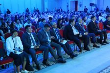 Kazakhstan's Almaty holds first session of EDB Business Forum (PHOTO)