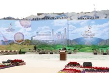 Министр культуры Азербайджана принимает участие во II Международном форуме искусства маком в Узбекистане (ФОТО)