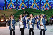 Министр культуры Азербайджана принимает участие во II Международном форуме искусства маком в Узбекистане (ФОТО)