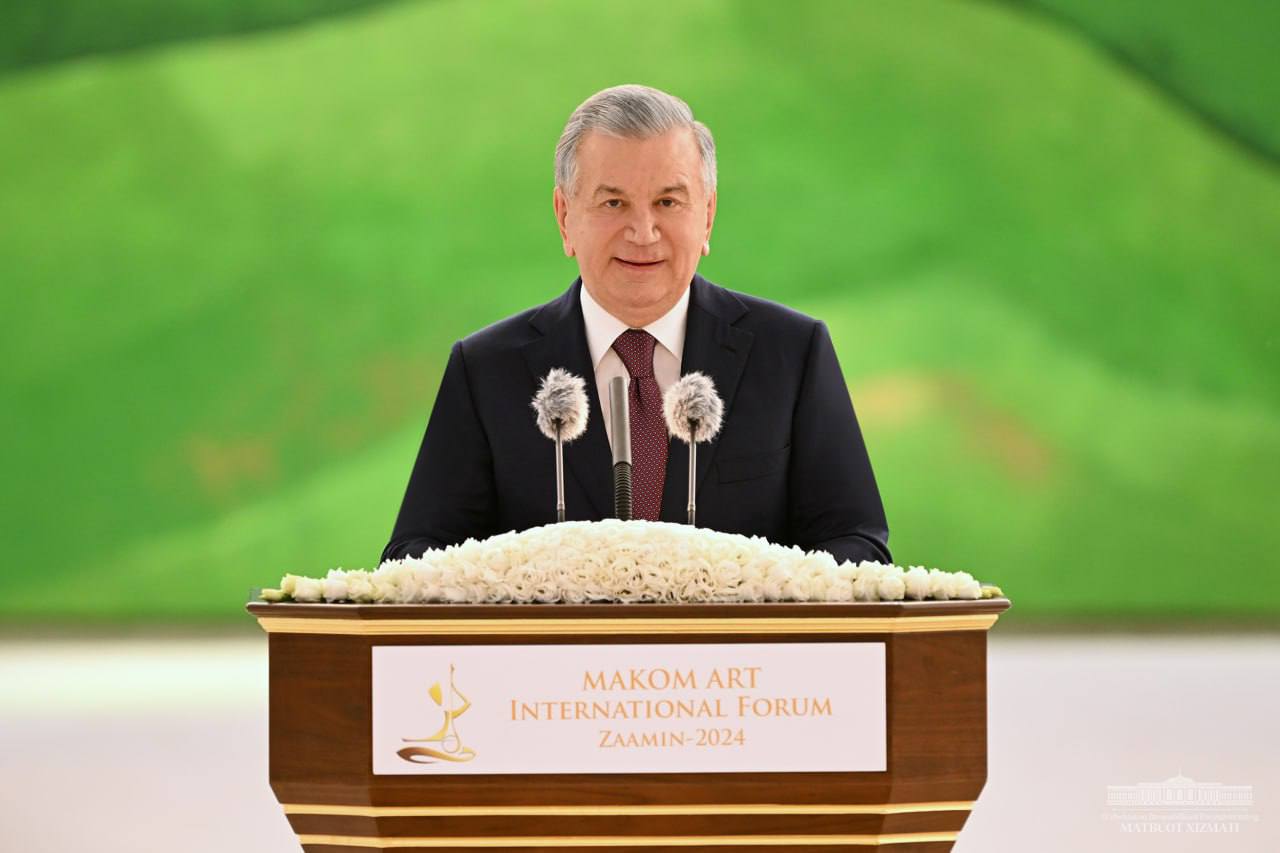 Министр культуры Азербайджана принимает участие во II Международном форуме искусства маком в Узбекистане (ФОТО)