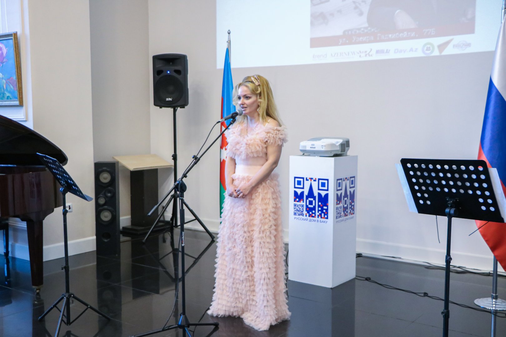 В Баку состоялся творческий вечер заслуженного деятеля искусств Мамедаги Умудова (ФОТО)