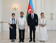 Президент Ильхам Алиев принял верительные грамоты новоназначенного посла Филиппин в Азербайджане (ФОТО)