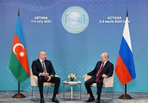President Ilham Aliyev, President Vladimir Putin hold meeting in Astana (PHOTO/VIDEO)