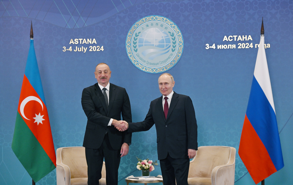 President Ilham Aliyev, President Vladimir Putin hold meeting in Astana (PHOTO/VIDEO)