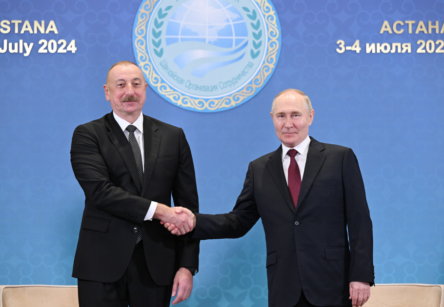 President Ilham Aliyev, President Vladimir Putin hold meeting in Astana (PHOTO/VIDEO)