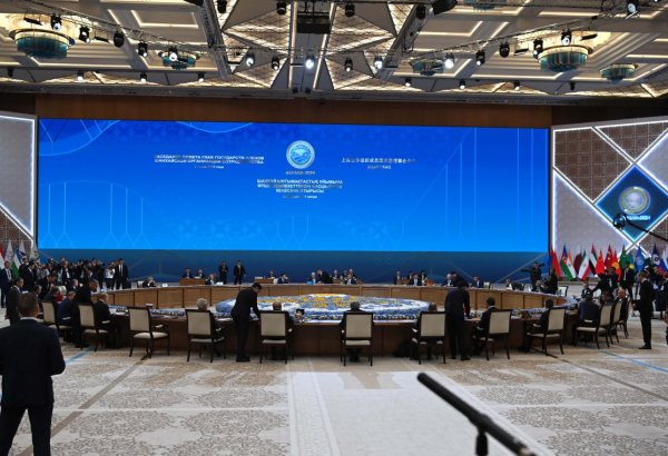 SCO Heads of State Council Meeting in Kazakhstan witnesses inking numerous instruments