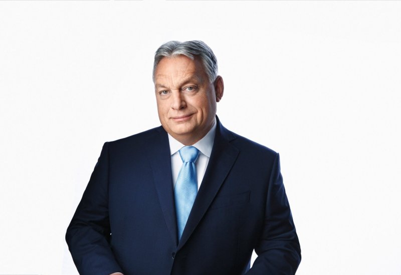 Hungarian PM make phone call to President Ilham Aliyev