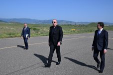 Президент Ильхам Алиев побывал в Ходжалинском аэропорту (ФОТО/ВИДЕО)