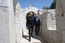 Президент Ильхам Алиев принял участие в открытии после реставрации мечети Ашагы Говхар Ага в Шуше (ФОТО/ВИДЕО)