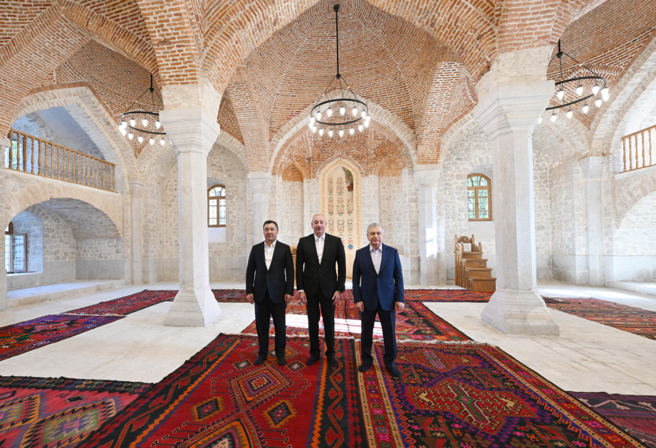 Presidents of Azerbaijan, Uzbekistan, Kyrgyzstan visit first residential complex, Ashaghi Govhar Agha Mosque in Shusha, and tour city (PHOTO/VİDEO)