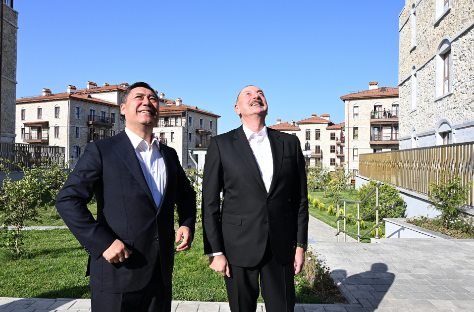 Presidents of Azerbaijan, Uzbekistan, Kyrgyzstan visit first residential complex, Ashaghi Govhar Agha Mosque in Shusha, and tour city (PHOTO/VİDEO)