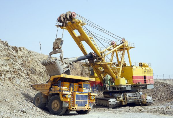 Uzbekistan's mining and metallurgical complex exceeds export targets for January 2025