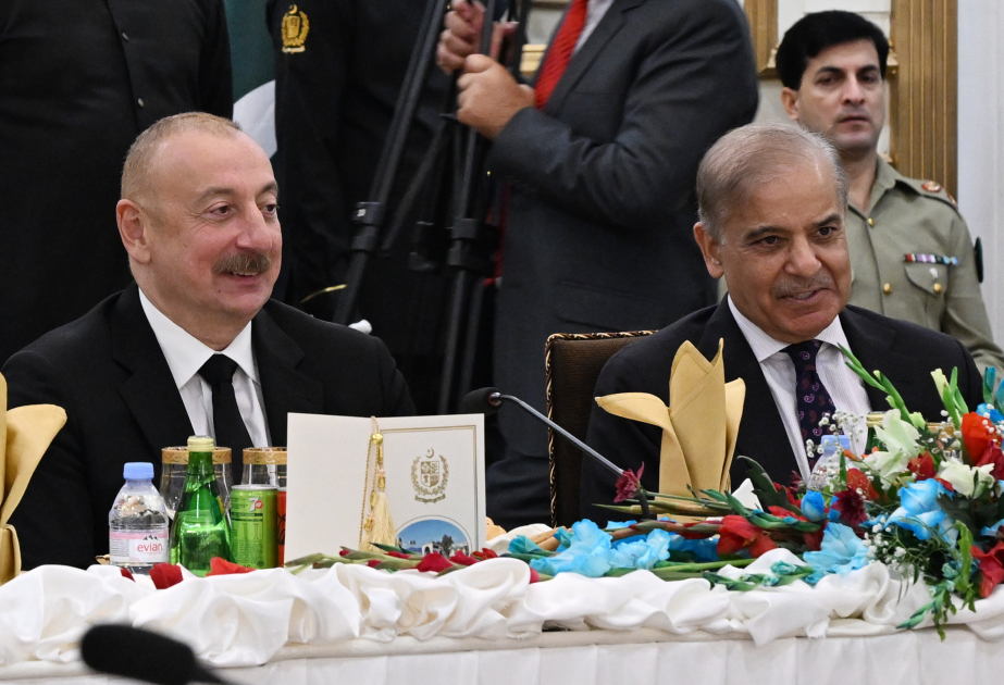 On behalf of PM Shehbaz Sharif official dinner hosted in honor of President Ilham Aliyev (VIDEO)