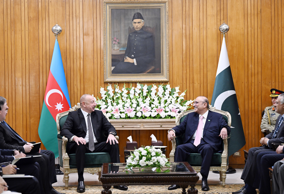 President Ilham Aliyev, President Asif Ali Zardari hold expanded meeting in Islamabad (PHOTO/VIDEO)