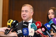 В Баку прошел семинар в связи с процессом регистрации кандидатов в депутаты (ФОТО)