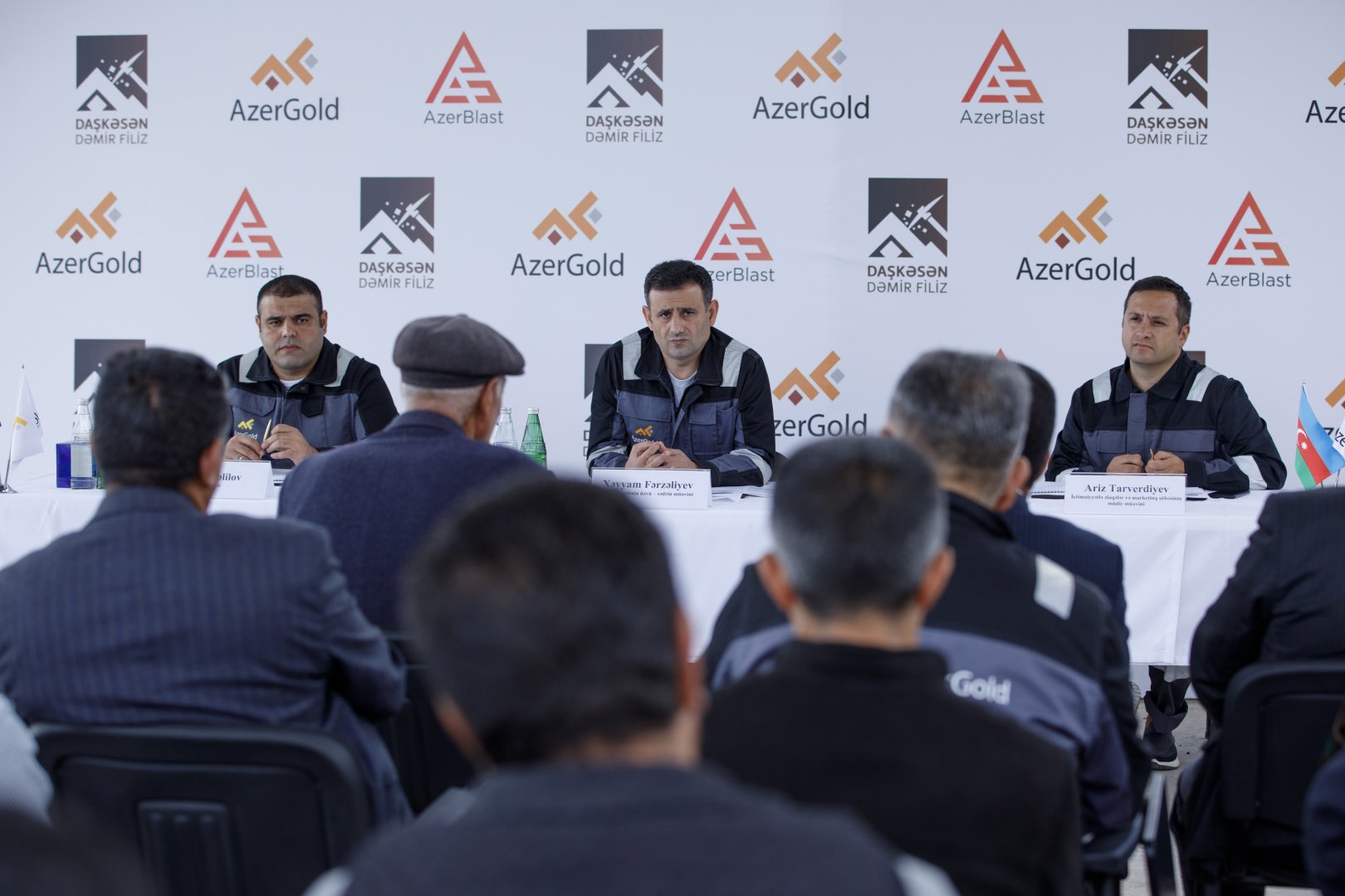 ЗАО «AzerGold» провело очередной прием граждан в Дашкесане (ФОТО)