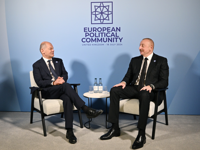 President Ilham Aliyev meets with German Chancellor Olaf Scholz in Oxford (PHOTO/VIDEO)