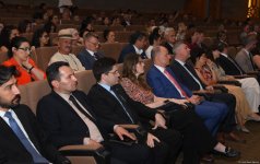 В Баку состоялась презентация документального фильма "ANAMA" (ФОТО)