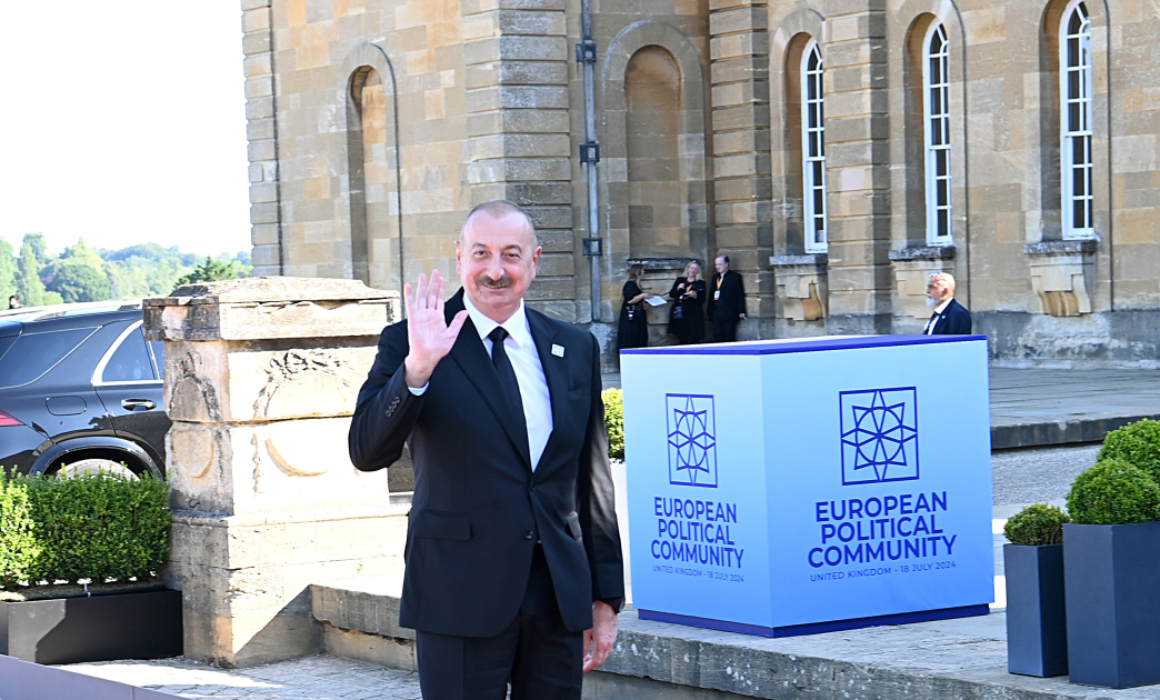 President Ilham Aliyev is on working visit to United Kingdom to participate in 4th EPC summit (PHOTO/VIDEO)