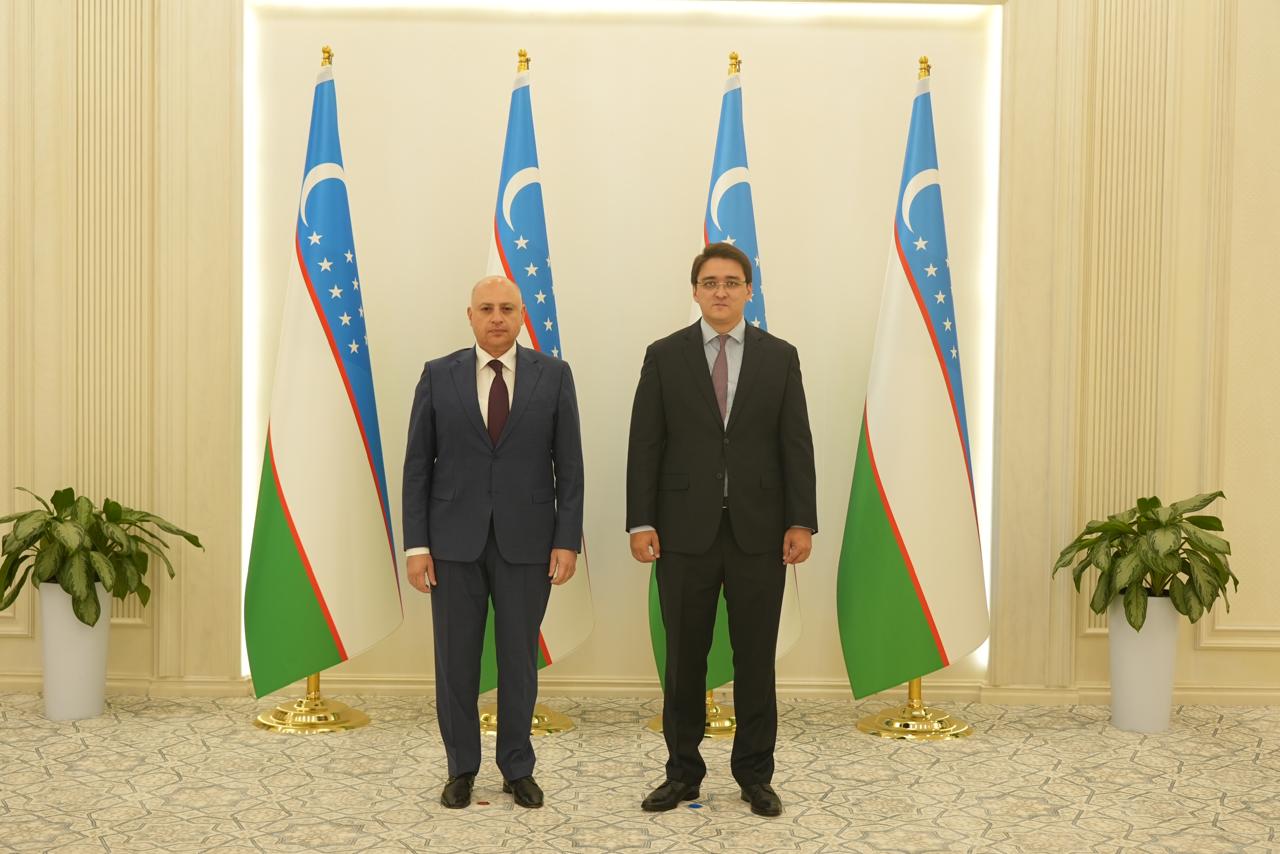 Azerbaijani, Uzbek MFAs hold new round of political consultations (PHOTO)