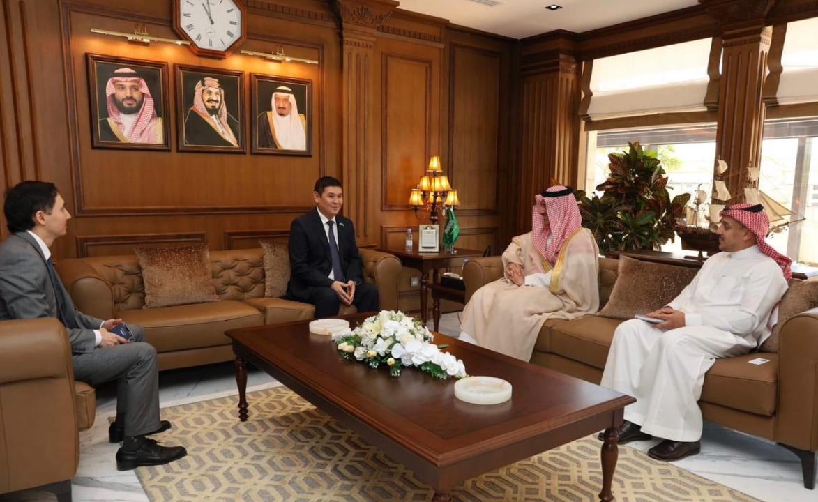 Kazakhstan, Saudi Fund for Development discuss investment co-op