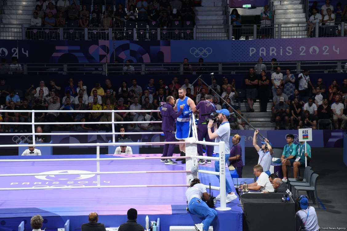 Azerbaijani boxer throws in towel at Olympic Games (PHOTO)