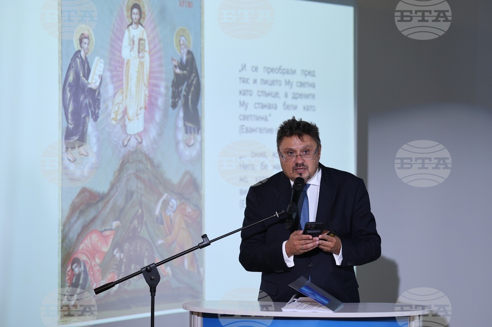 BTA presents project to renovate facade, improve access to headquarters (PHOTO)