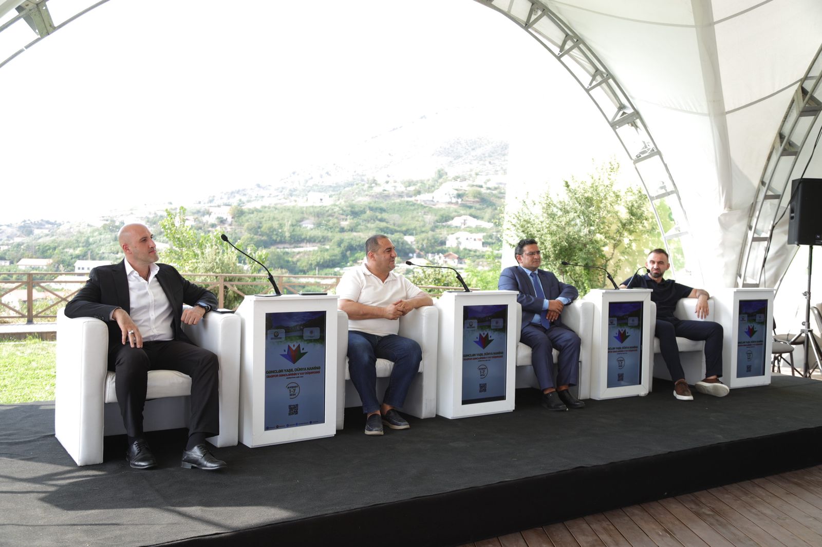 Azerbaijan's summer youth camp brainstorms ideas on diaspora (PHOTO)