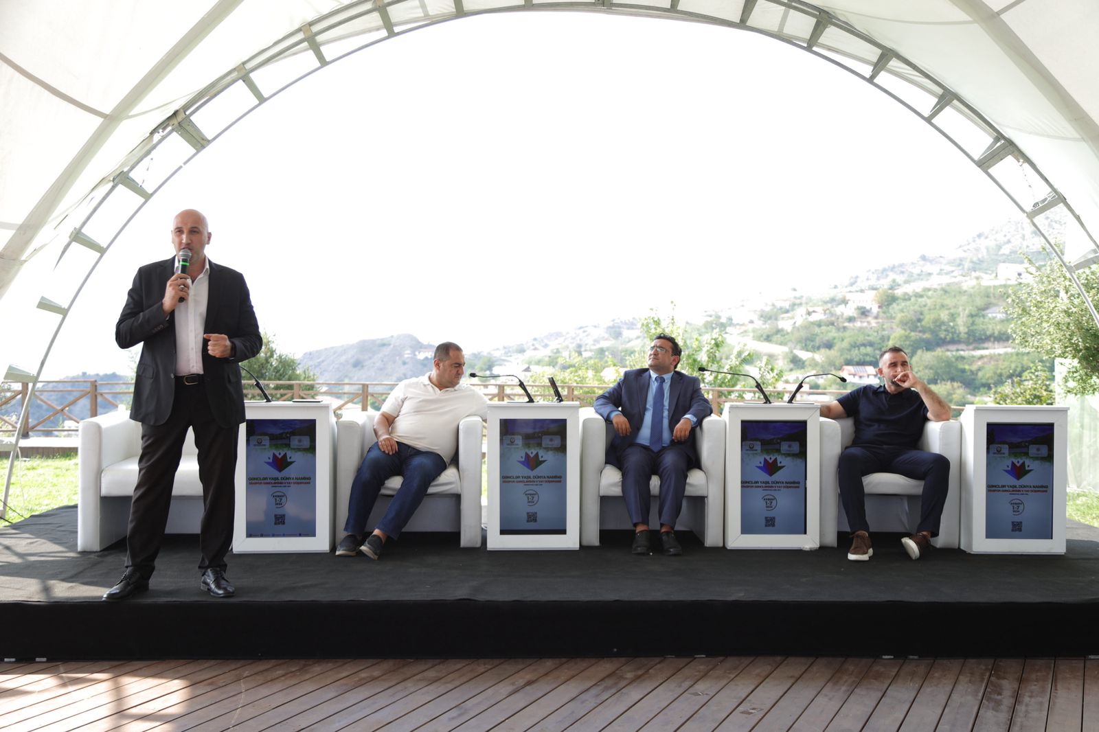 Azerbaijan's summer youth camp brainstorms ideas on diaspora (PHOTO)