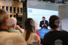 BTA presents project to renovate facade, improve access to headquarters (PHOTO)