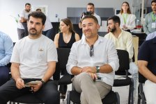 Автомобиль высокого класса Avatr официально в Азербайджане! (ФОТО)